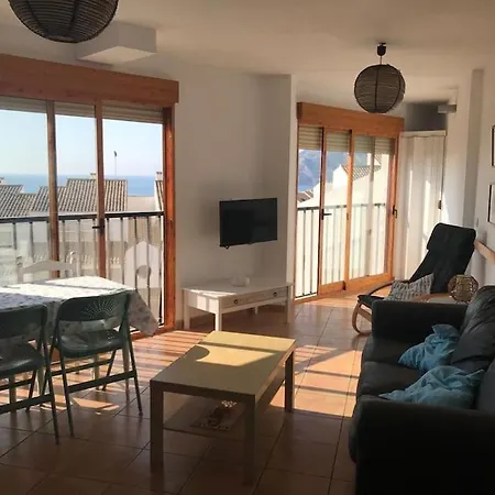 Atico-duplex Con Vistas Al Mar Y Casco Antiguo En * Altea