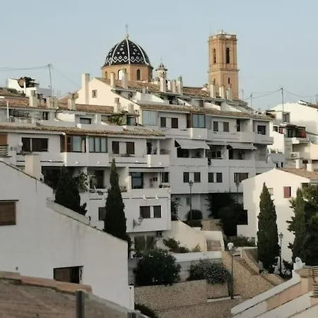 Atico-duplex Con Vistas Al Mar Y Casco Antiguo En Altea