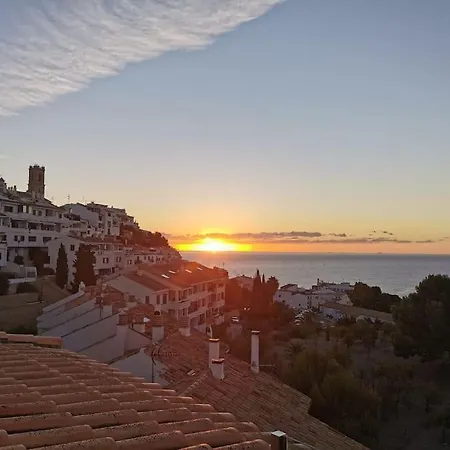 Apartment Atico-duplex Con Vistas Al Mar Y Casco Antiguo En Altea