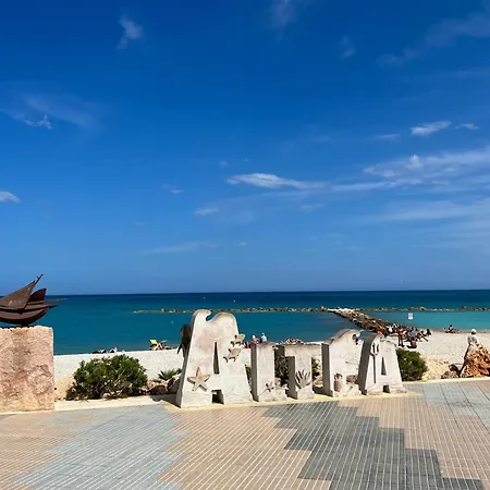 Apartment Atico-duplex Con Vistas Al Mar Y Casco Antiguo En